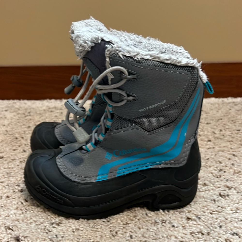 Girls Columbia Snow Boots